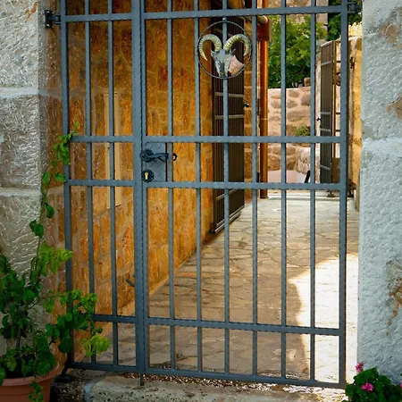 度假居 Stein House Marasovic *