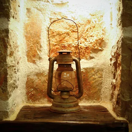 Stein House Marasovic بيت للعطل *
