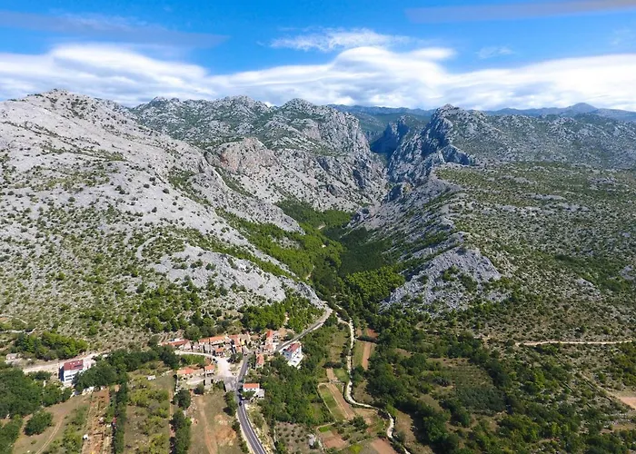 Stein House Marasovic * Starigrad Paklenica