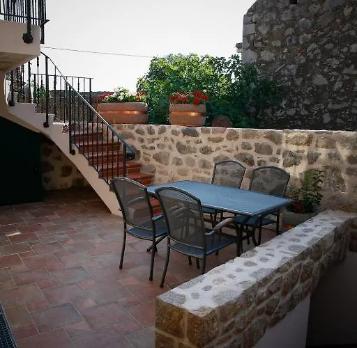 Prázdninový dům Stein House Marasovic Starigrad Paklenica