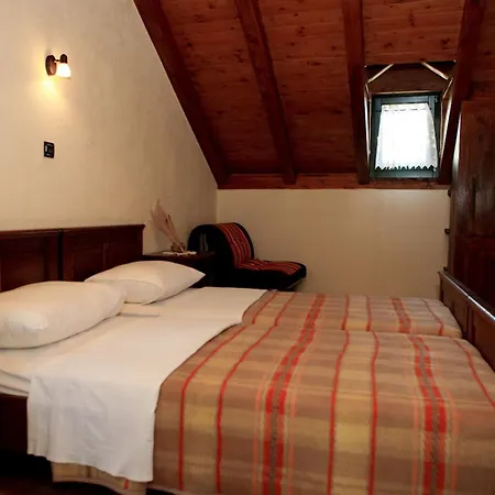 Stein House Marasovic Feriehus Starigrad Paklenica