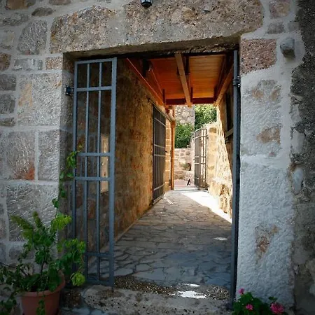 Stein House Marasovic * Starigrad Paklenica